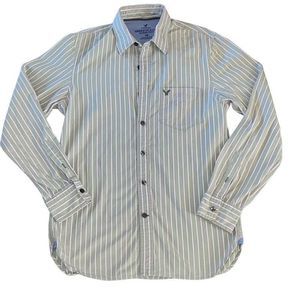 American Eagle Outfitters Vintage Fit Button Down Men’s Shirt Size Small